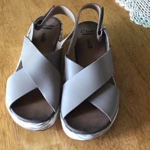 Clark’s size 8 Wedges